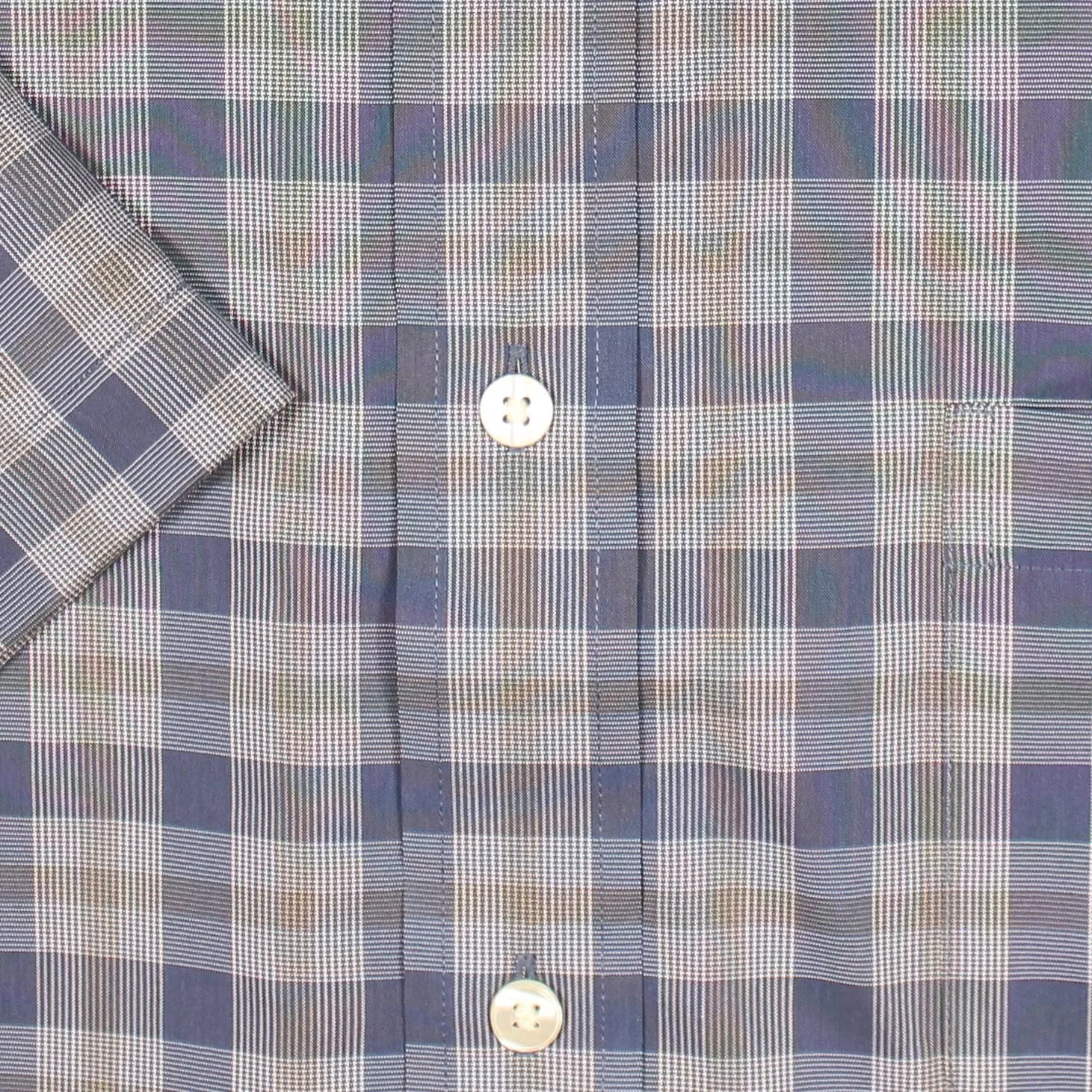 Roundtree & Yorke TravelSMART Men's Big and Tall Short Sleeve Button-Down Shirt Wrinkle Resistant Non-Iron Easy-Care