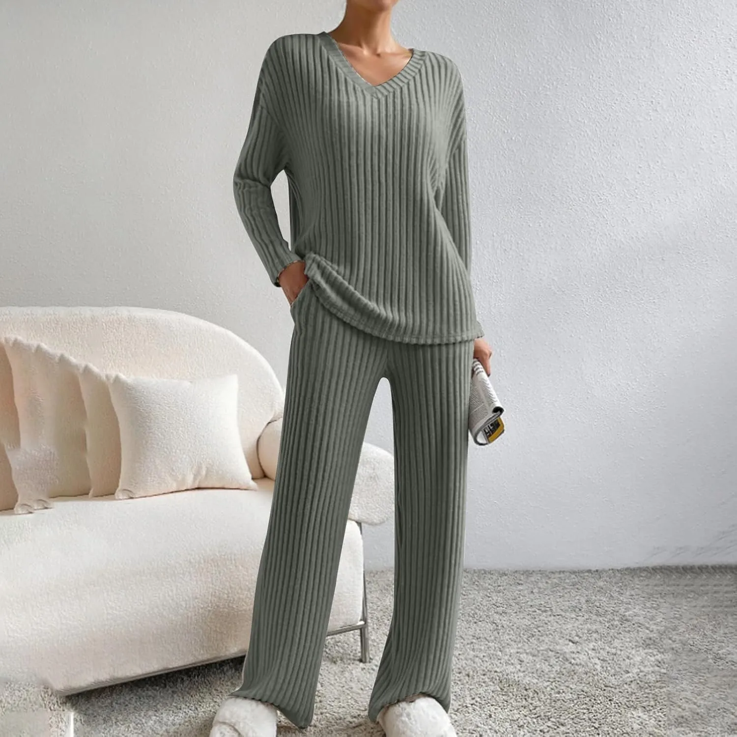 Winter 2 Piece Outfits for Women Lounge Sets Pajamas Sleepwear Fuzzy Ribbed Knit Long Sleeve Tops and Pants Tracksuit