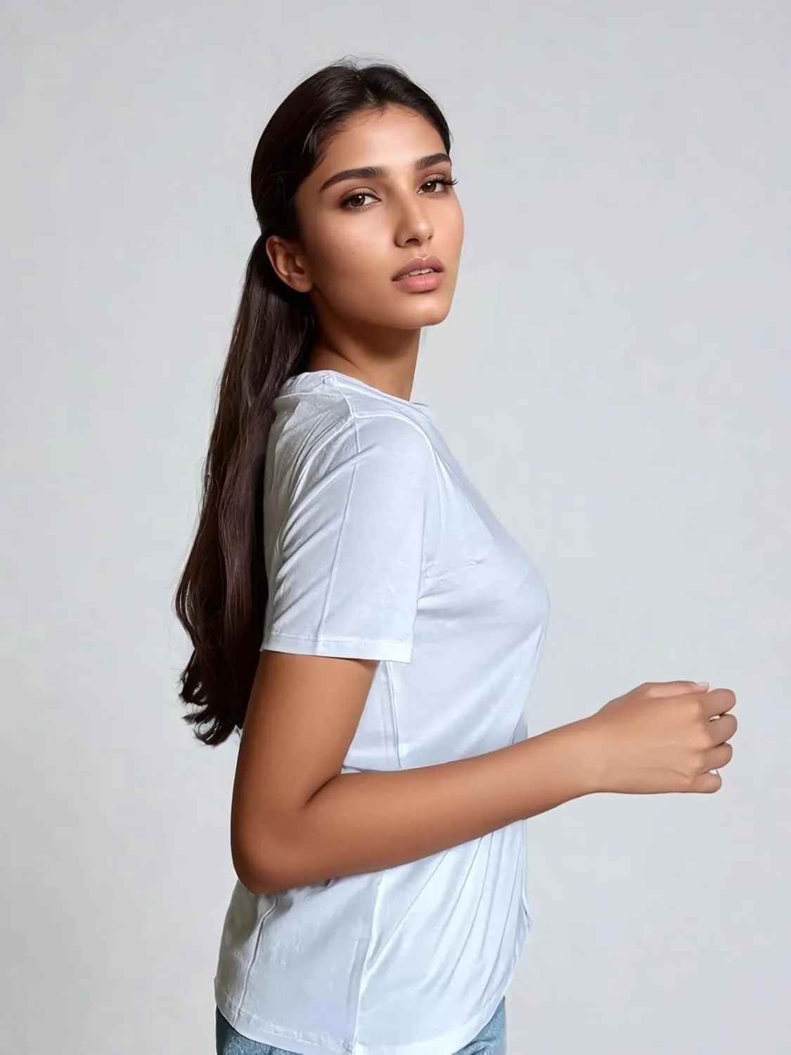 Women's Basic T Shirt, Summer 2025 Cotton Crewneck Tees, Regular Fit, Short-Sleeve, Plain T-Shirts, Trendy Casual Tees Shirts